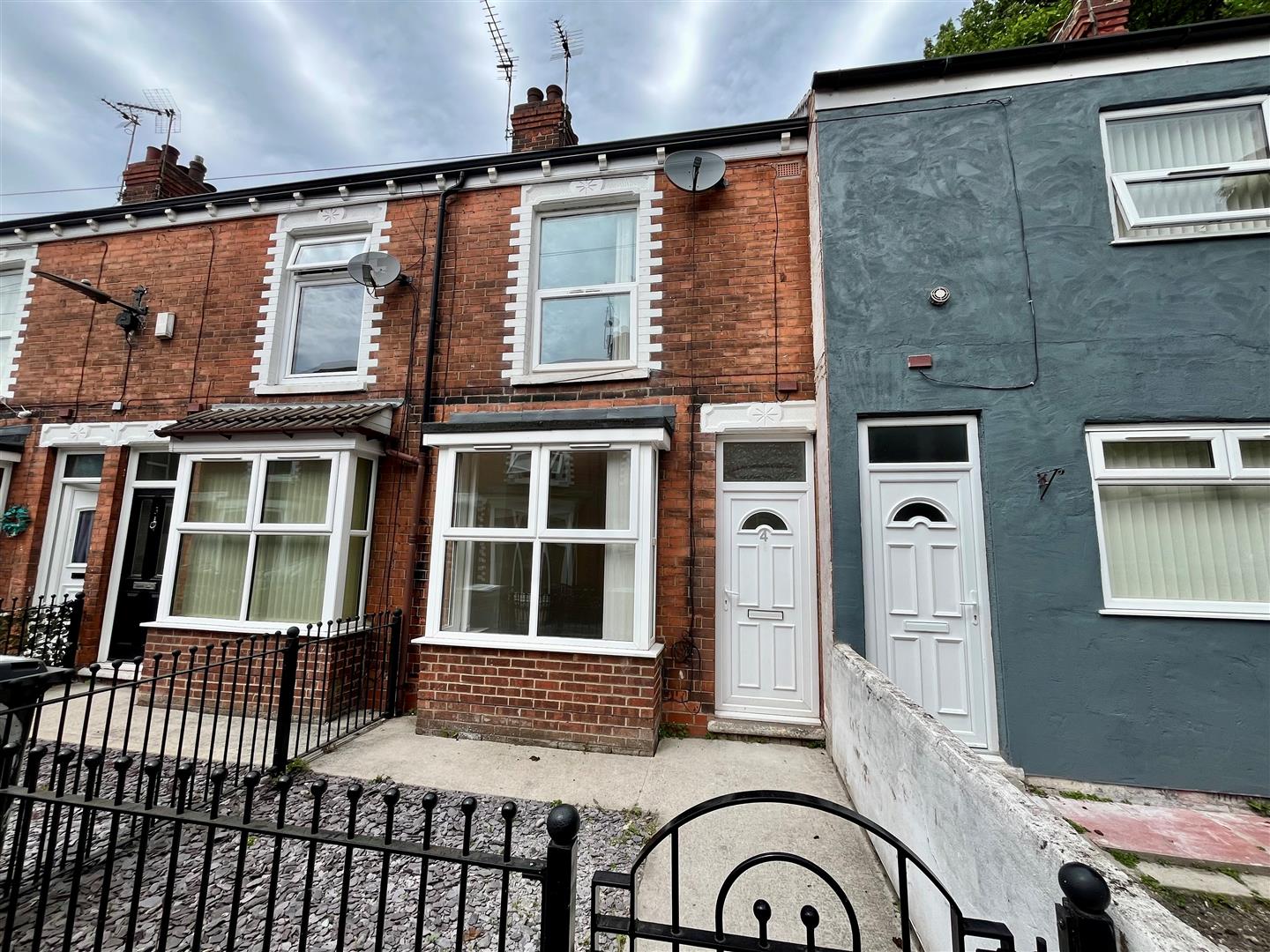 4 Pemberton Gardens, Folkestone Street, Hull, 4, HU5 1BS